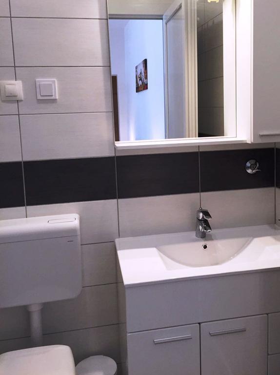 Goga Mare Apartment Ровинь Экстерьер фото
